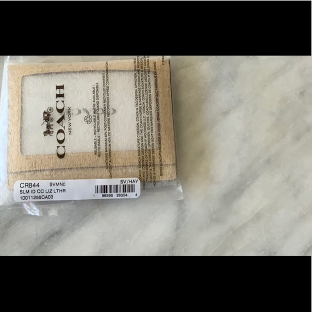 Coach Yellow Card Holder - Picture 7 of 7
